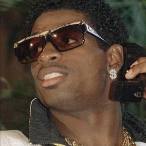 Meet your Posher, Davon